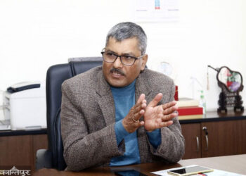 निलम्बन कारबाहीविरुद्ध गभर्नर महाप्रसाद अधिकारी सर्वोच्च अदालतमा