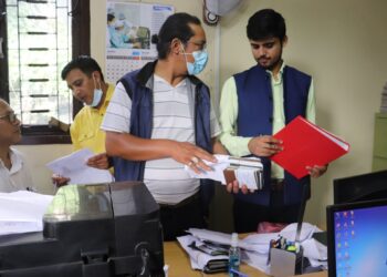 सिनामंगलस्थित ह्वाइट हर्स रिक्रुटमेन्टमा छापा