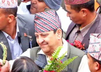 पूर्व राजाले दसैँमा सर्वसाधारणलाई टिका नलगाइदिने