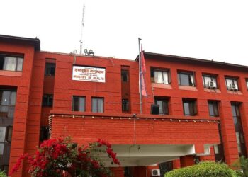 फरक स्वरूपमा कोरोना संक्रमणको जोखिम देखियो, मास्क लगाउनुहोस्- स्वास्थ्य मन्त्रालय