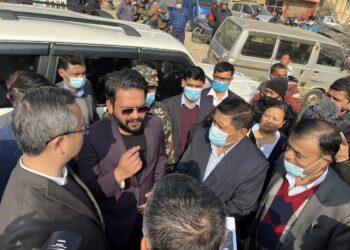 मन्त्री श्रेष्ठ र मेयर बालेनसहितले गरे कलंकी-चक्रपथ सडकखण्ड निरीक्षण