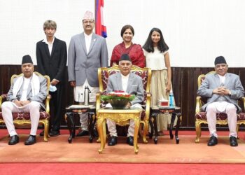 परराष्ट्रमन्त्री एनपी साउदले लिए शपथ