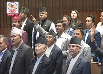 एमाले, रास्वपा र राप्रपाको अवरोधपछि संसद बैठक स्थगित