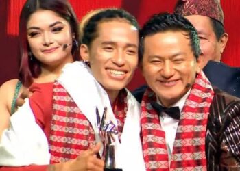सांगीतिक रियालिटी शो ‘द भ्वाइस अफ नेपाल’को ५ औँ सिजन बाट बाहिरिए प्रविशा अधिकारी र राजु लामा