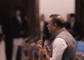 डाक्टर कुट्नेलाई सिधै जेल हाल्नुपर्छ : गगन थापा