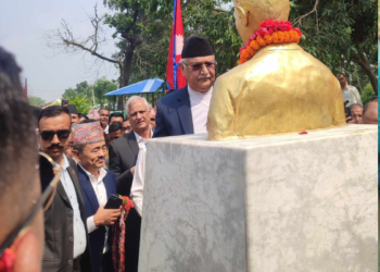 एमाले अध्यक्ष ओली धनगढीमा