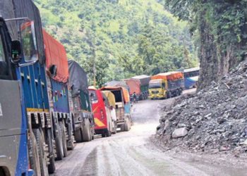 नारायणगढ–मुग्लिन सडक दैनिक चार घण्टा बन्द हुने