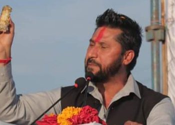 पोखरामा रवि लामिछानेमाथि खोया प्रहार, एकजना पक्राउ