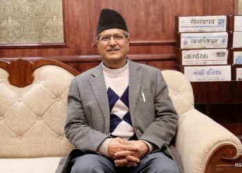 प्रचण्डका मुख्य सल्लाहकार हरिबोल गजुरेलको राजीनामा स्वीकृत