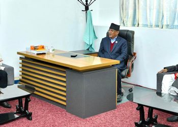 भत्कियो सत्ता गठबन्धन,प्रचण्डकै सरकार