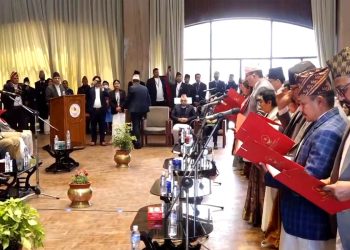 राष्ट्रियसभामा निर्वाचित १९ सांसदले लिए शपथ