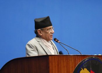 प्रधानमन्त्री आक्रोश हुँदै भने : तपाईंहरुले आज बहुत गलत गर्नुभयो ।
