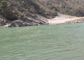 महाकाली नदीमा डुबेर एक किशोरीको मृत्यु, अर्की बेपत्ता