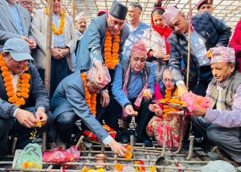 गुल्मीको डहरे खोलामा पक्की पुलको शिलन्यास