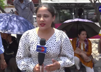 समाचार संकलनमा खटिएकी पत्रकार सबिना कार्की घाइते