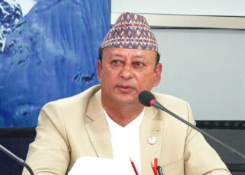 लोडसेडिङ भयो भन्दै विदेशबाट फोन गरेर दुःख दिन थाले  :  ऊर्जामन्त्री